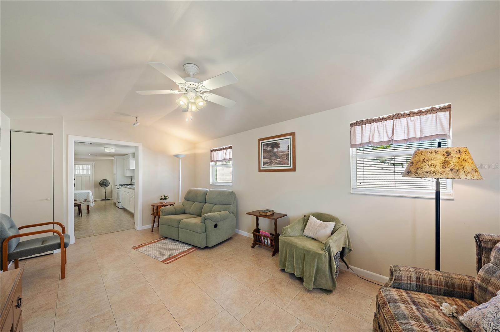 A4676685 Property Photo