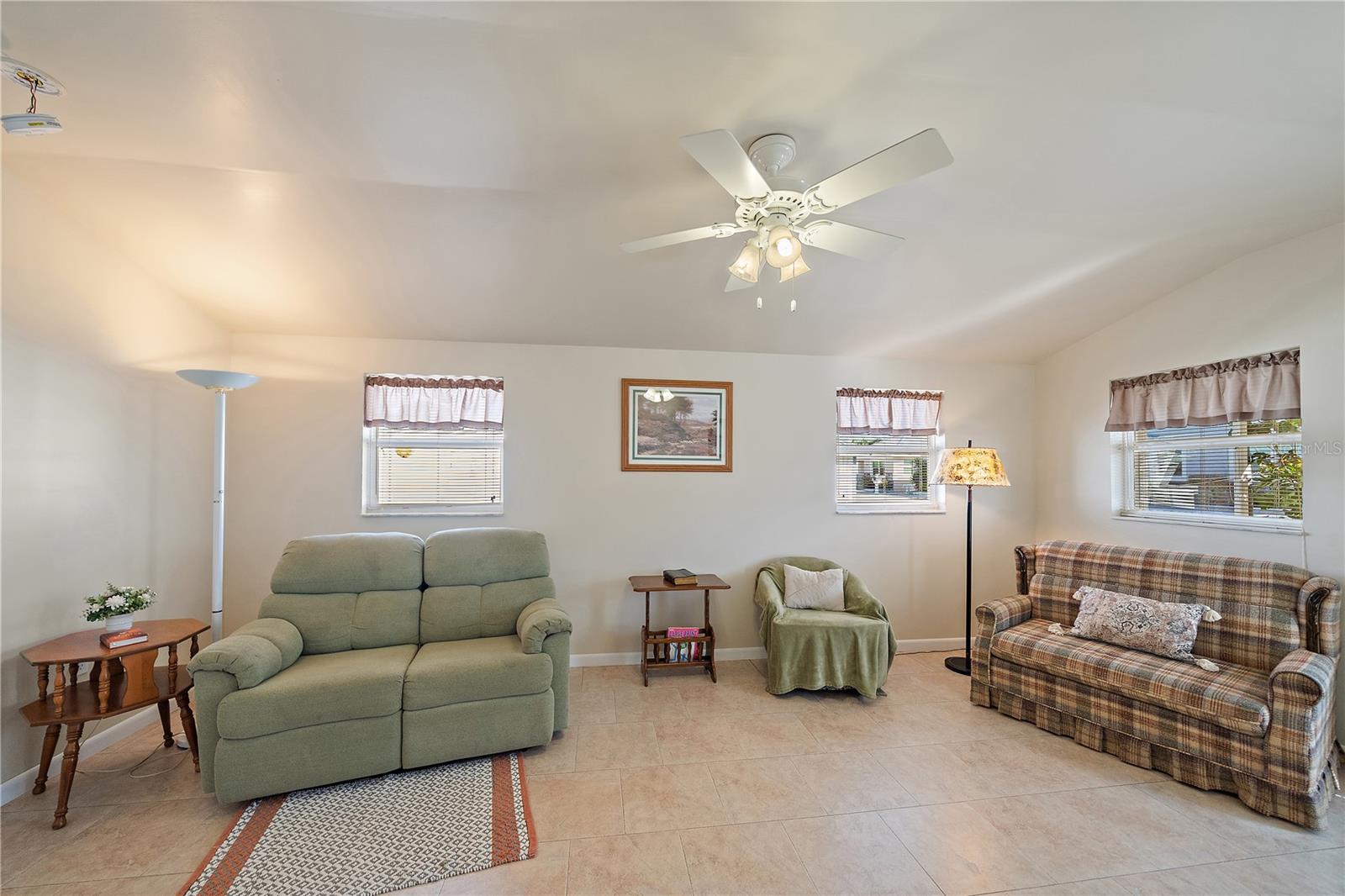 A4676685 Property Photo