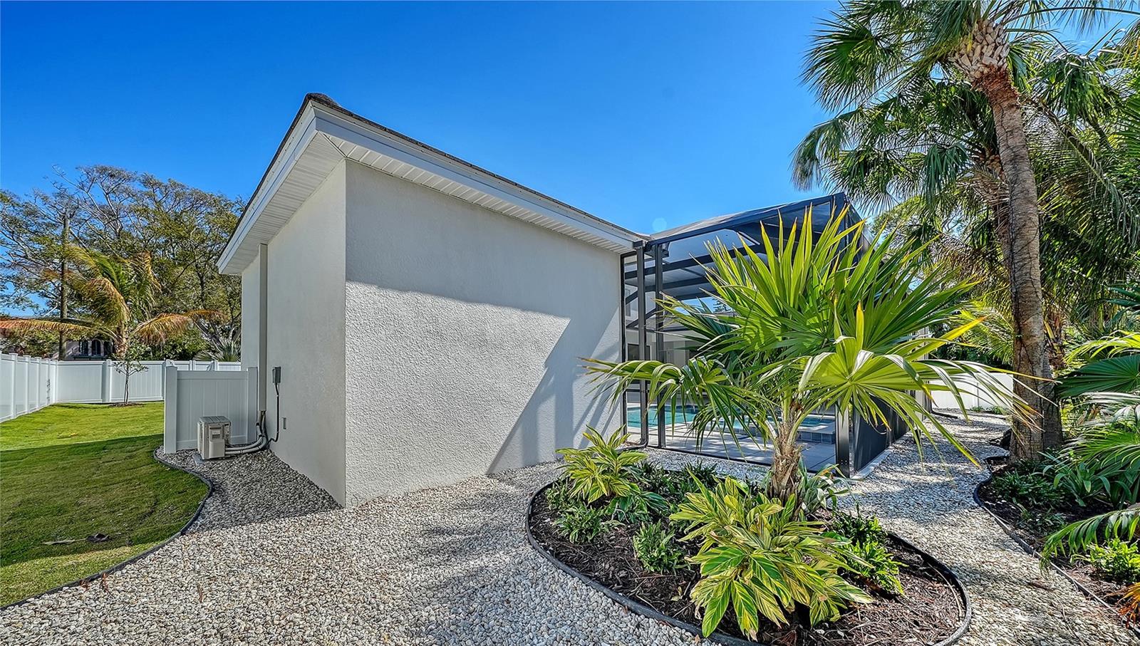 A4676686 Property Photo