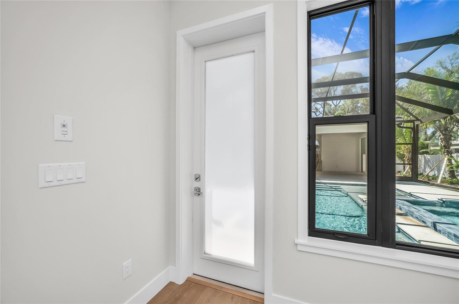 A4676686 Property Photo