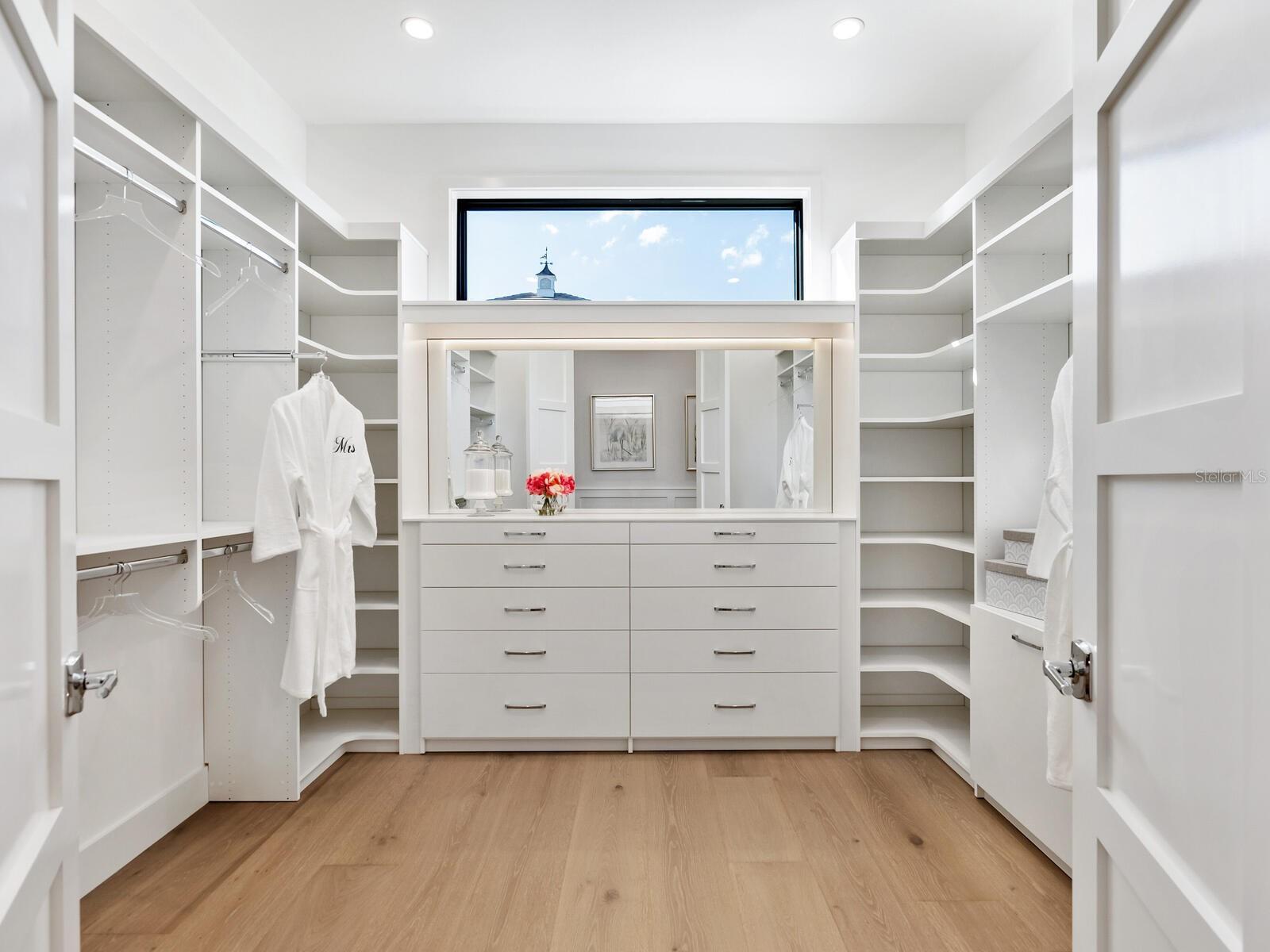 A4676686 Property Photo