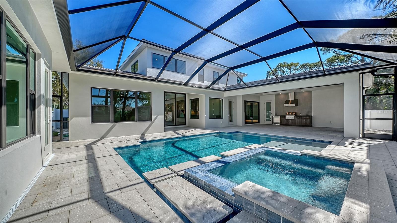 A4676686 Property Photo