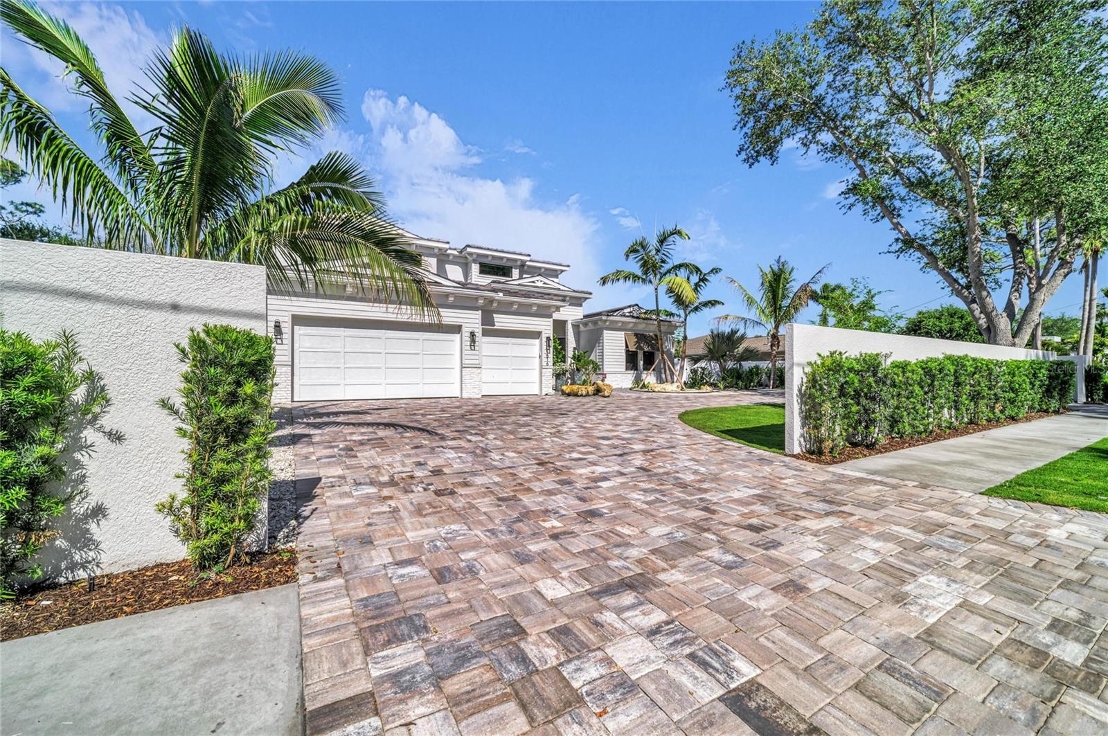A4676686 Property Photo