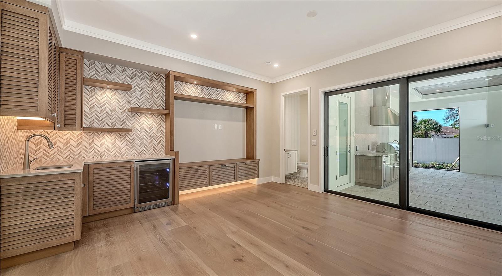 A4676686 Property Photo