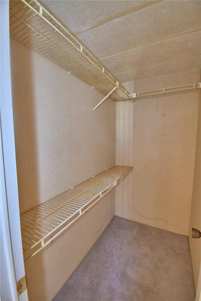 P4937395 Property Photo