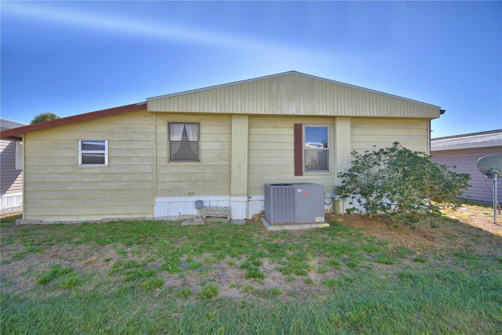 P4937395 Property Photo