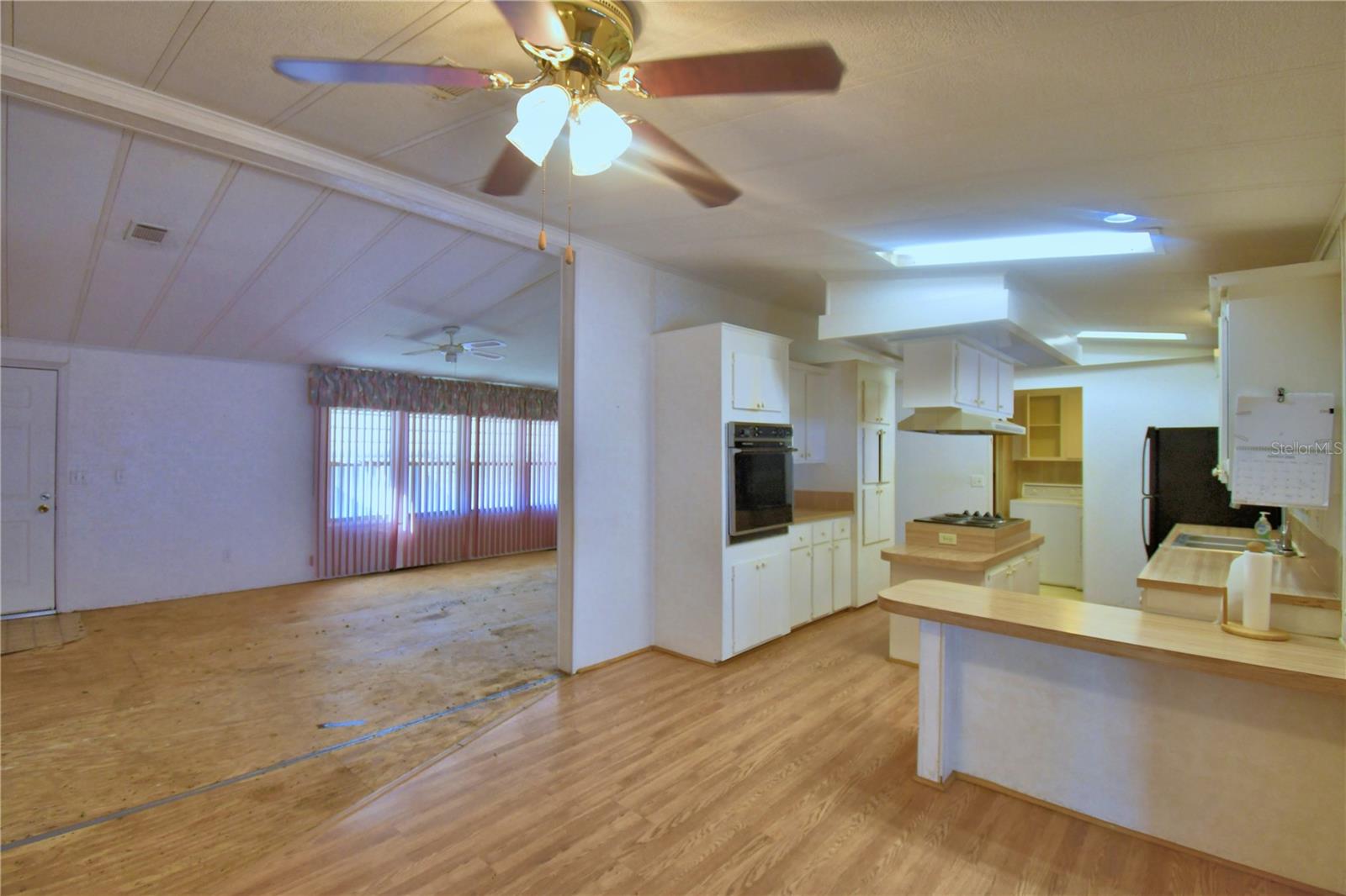 P4937395 Property Photo