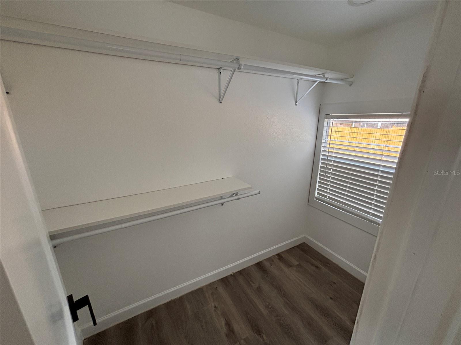 OM715894 Property Photo