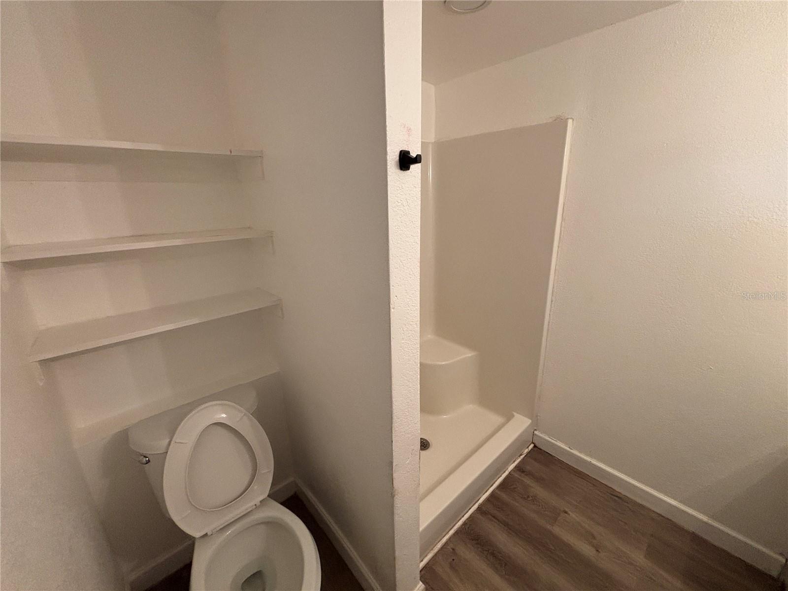 OM715894 Property Photo