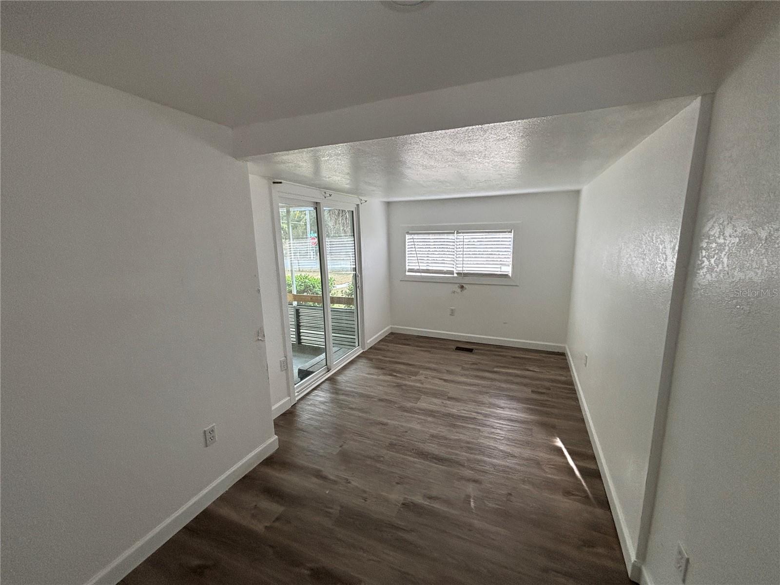 OM715894 Property Photo