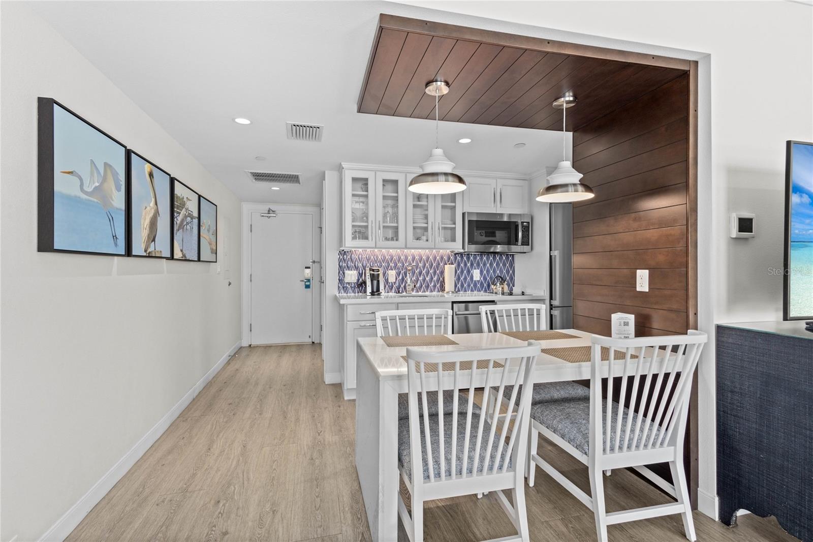 250 SANDS POINT RD #5106, LONGBOAT KEY, FL, 34228