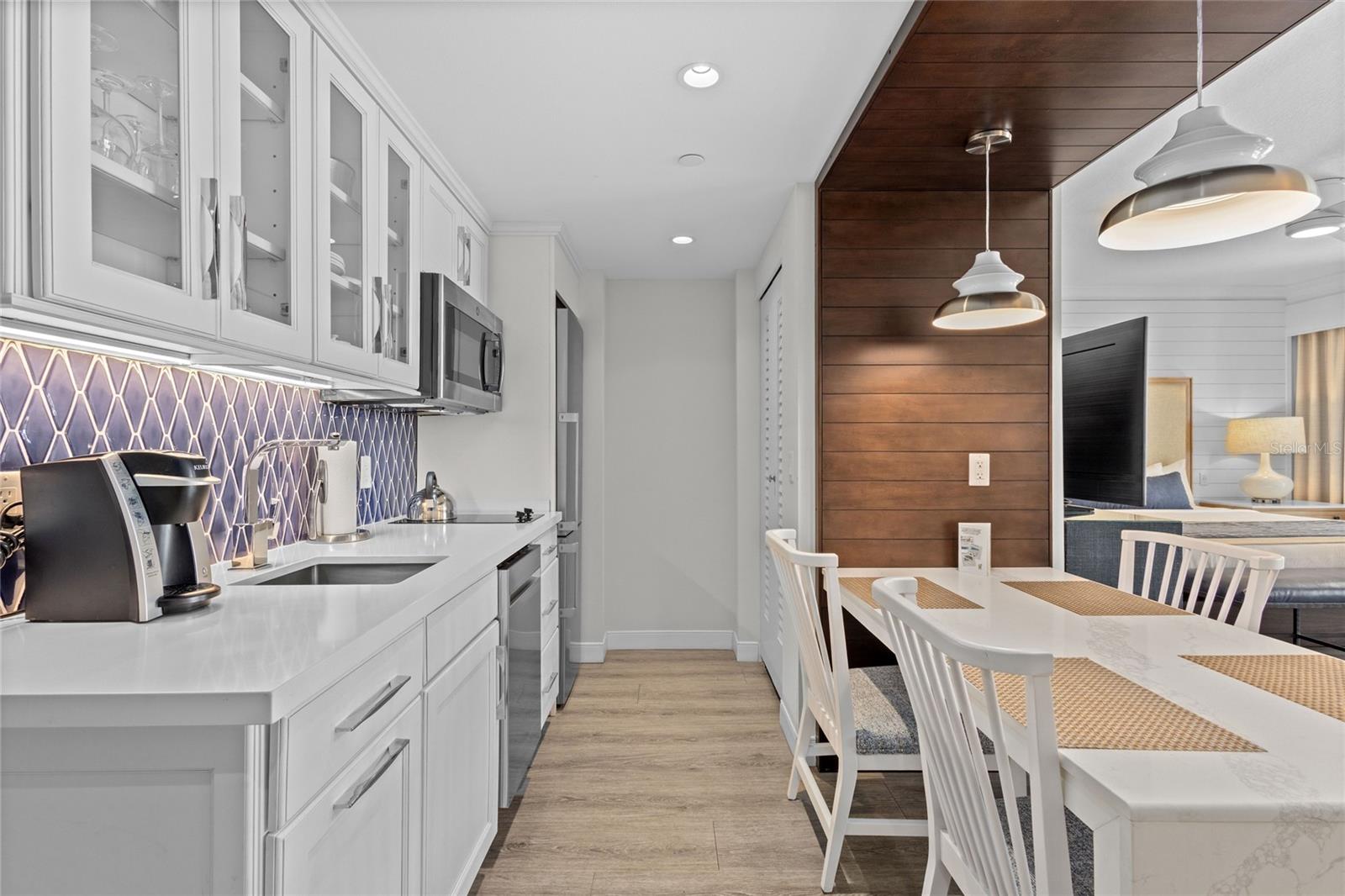 250 SANDS POINT RD #5106, LONGBOAT KEY, FL, 34228