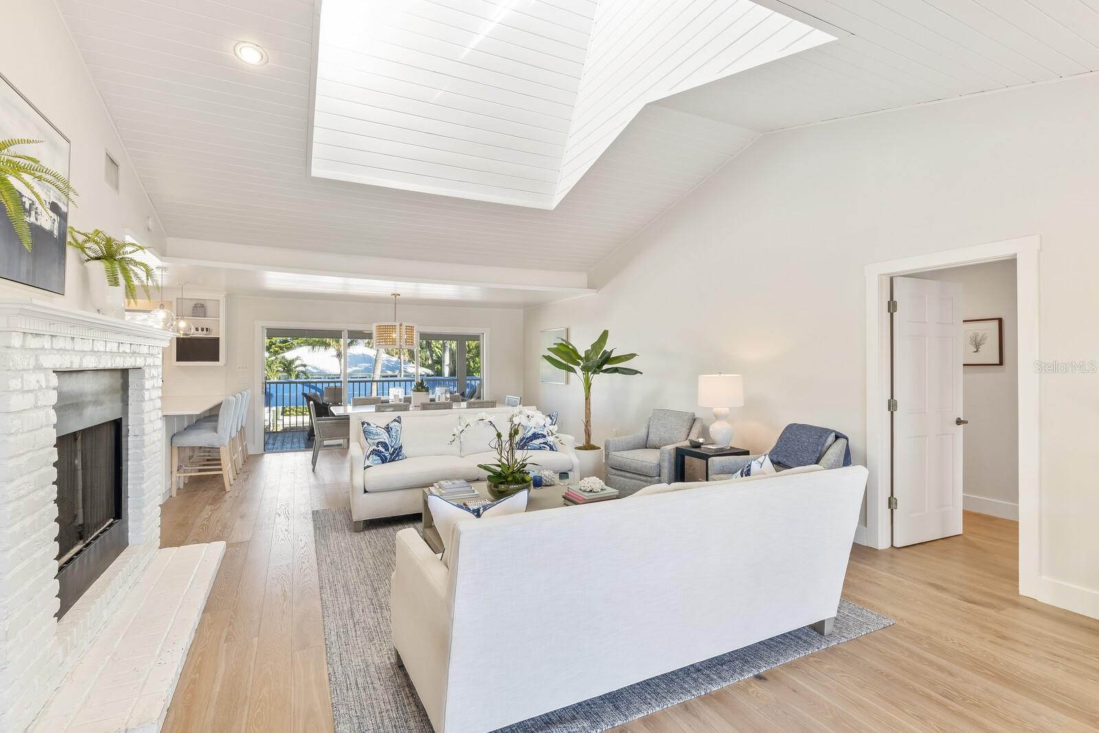 D6145389 Property Photo