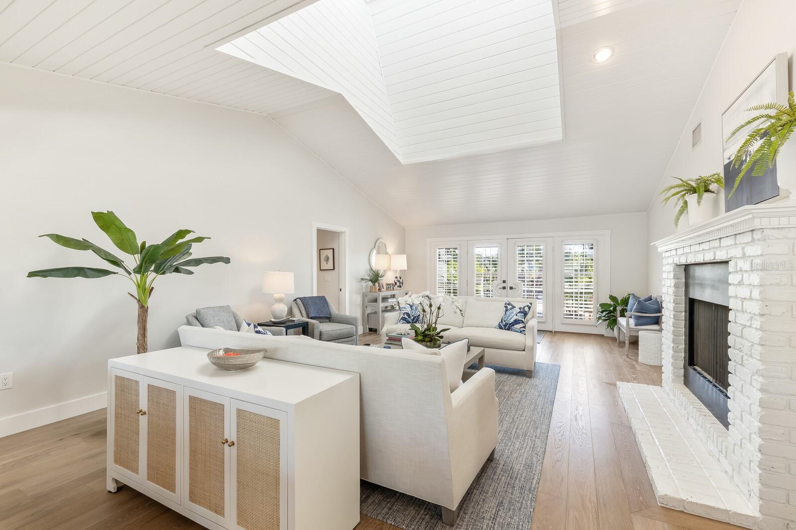 D6145389 Property Photo