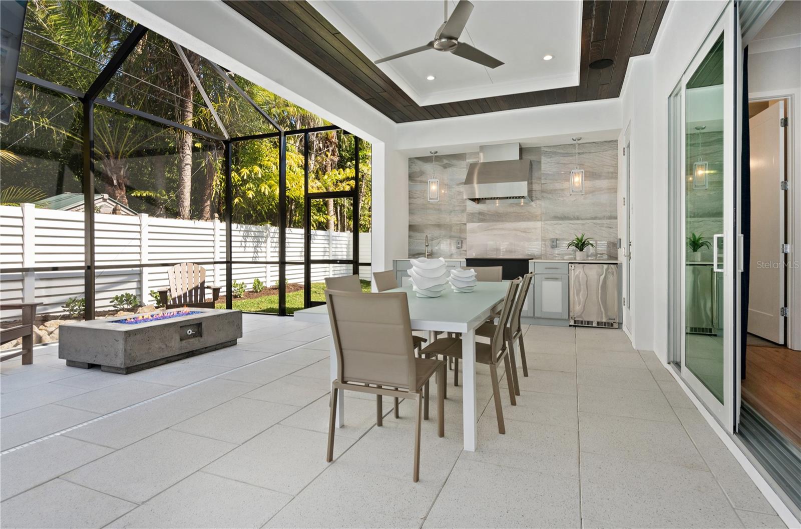 A4676707 Property Photo