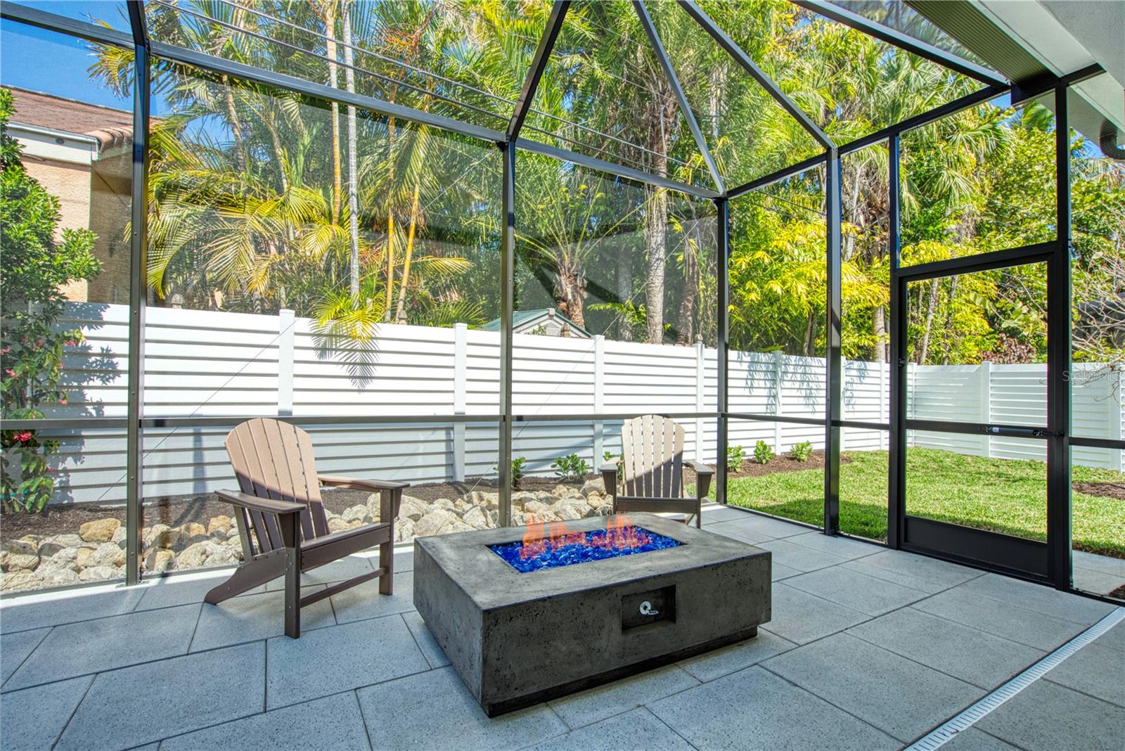 A4676707 Property Photo