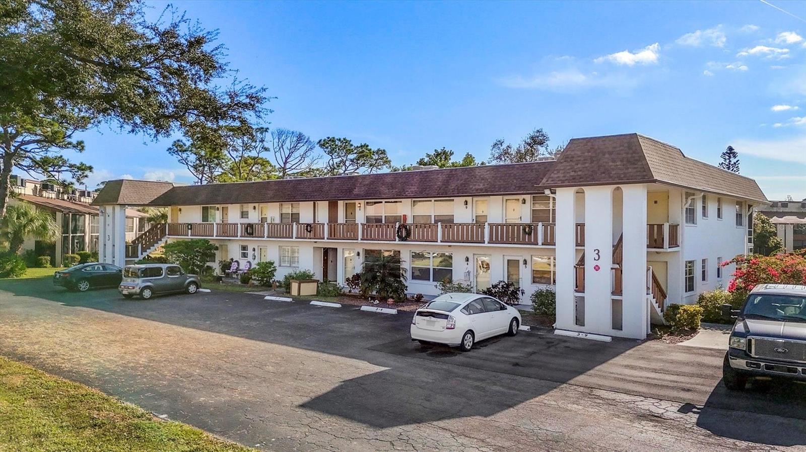 D6145390 Property Photo