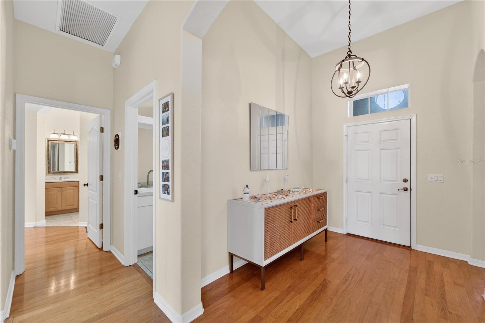 1032 REGAL MANOR WAY, SUN CITY CENTER, FL, 33573