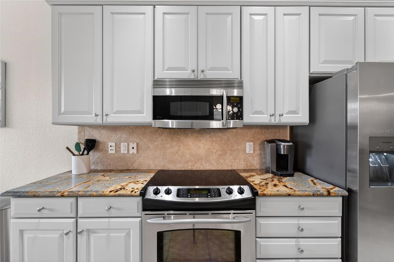 1032 REGAL MANOR WAY, SUN CITY CENTER, FL, 33573