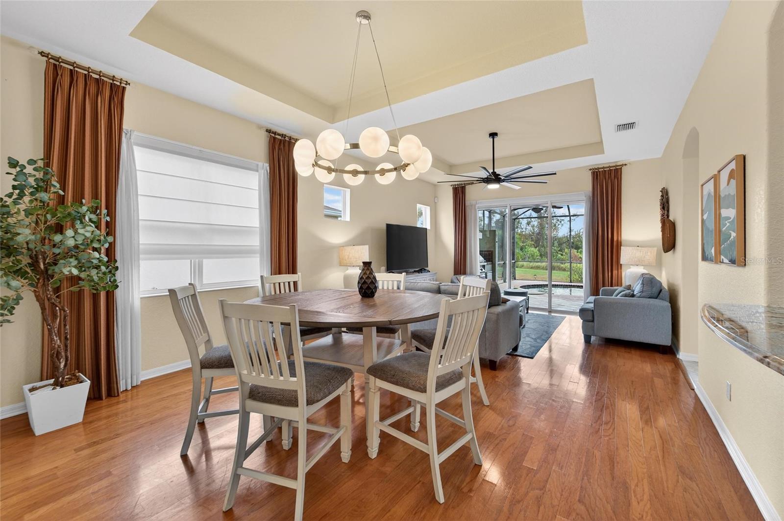 1032 REGAL MANOR WAY, SUN CITY CENTER, FL, 33573