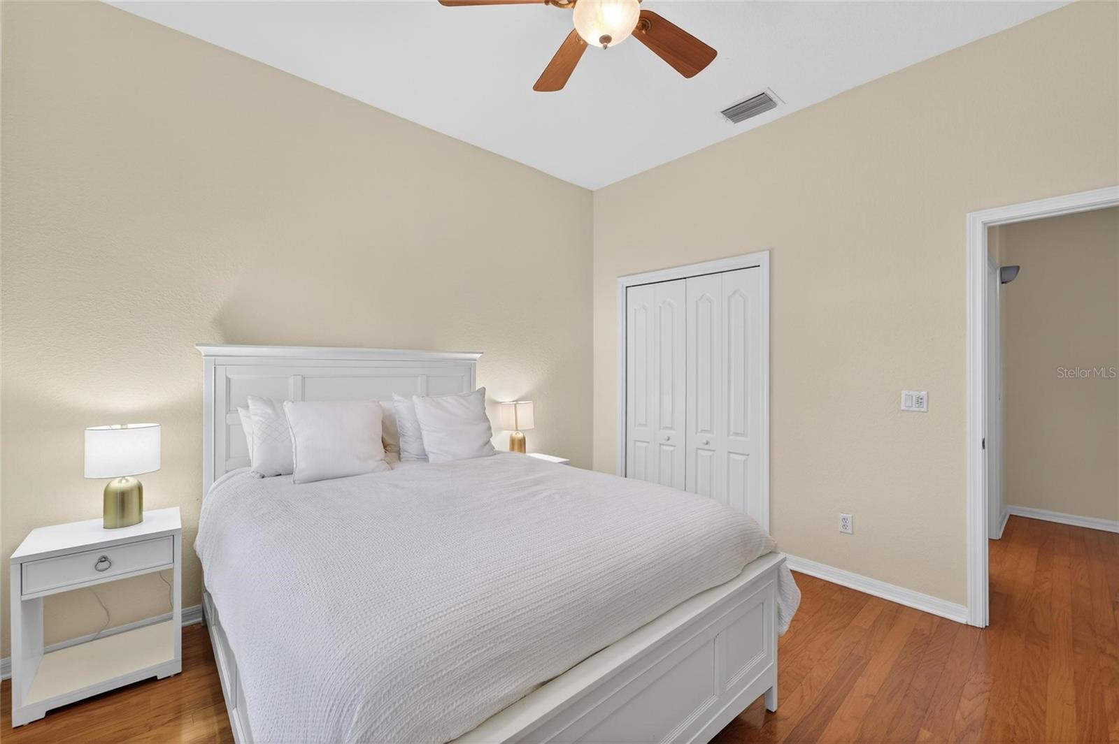 1032 REGAL MANOR WAY, SUN CITY CENTER, FL, 33573