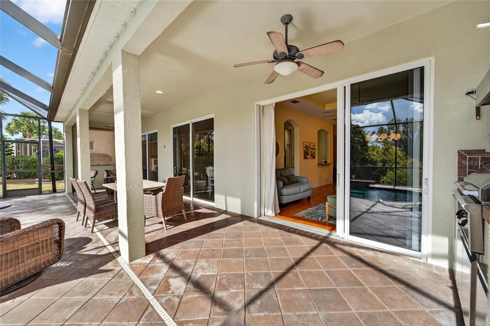 1032 REGAL MANOR WAY, SUN CITY CENTER, FL, 33573