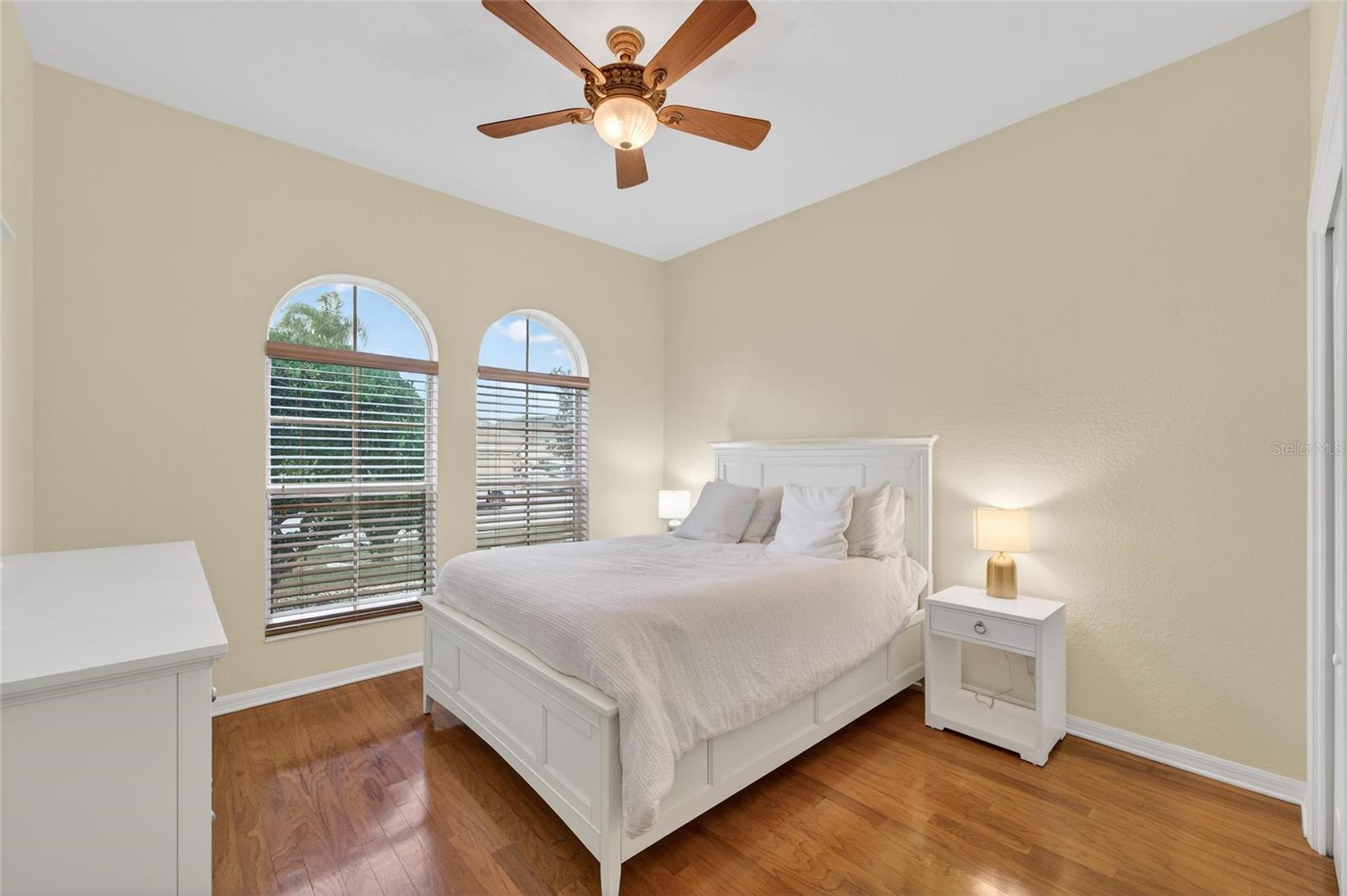 1032 REGAL MANOR WAY, SUN CITY CENTER, FL, 33573