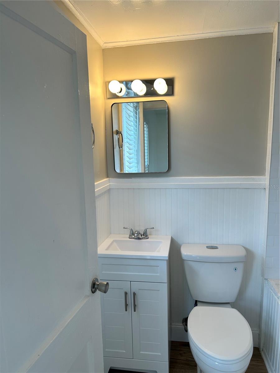 TB8460371 Property Photo