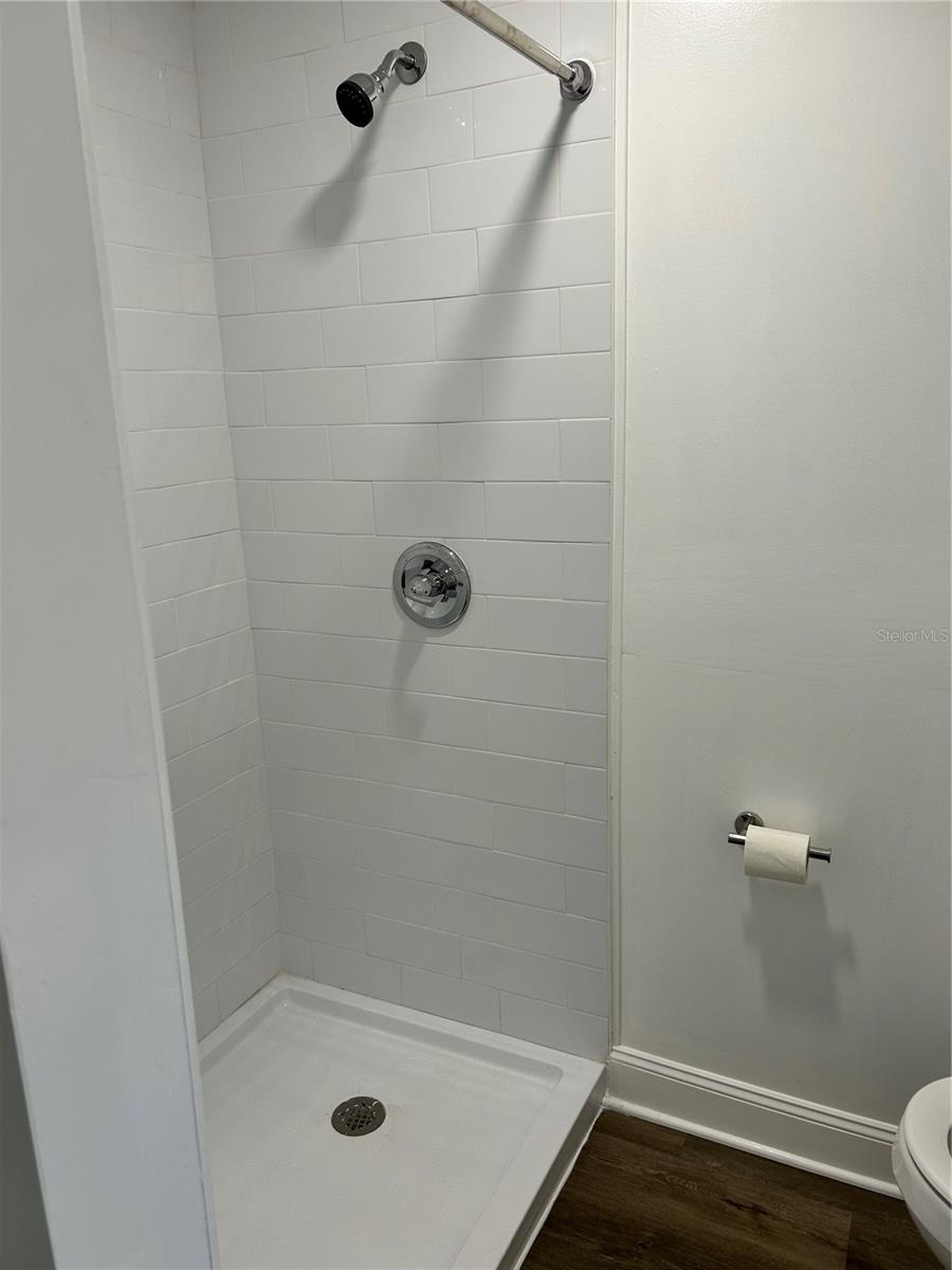 TB8460371 Property Photo