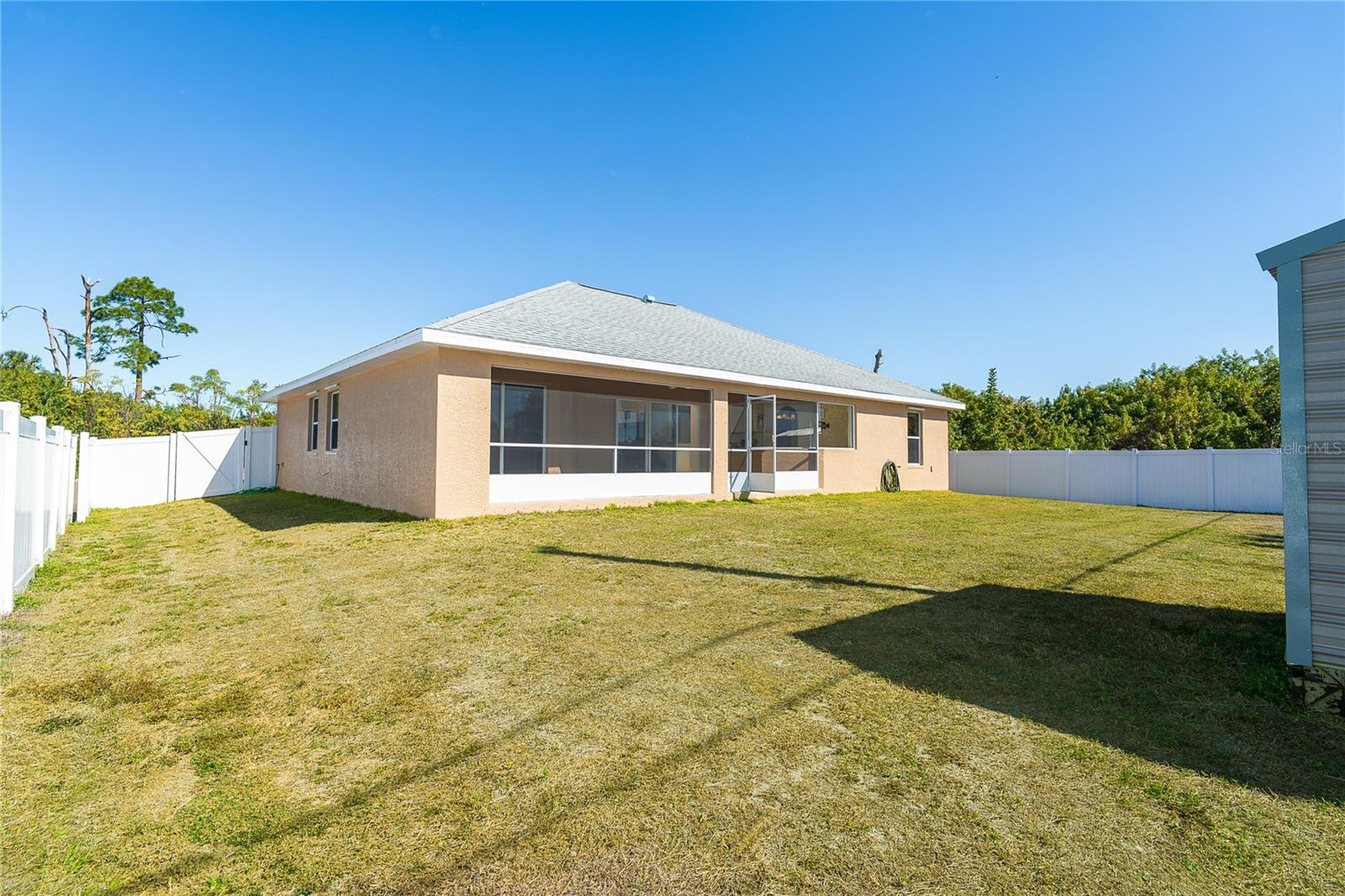 521 GROVE AVE NW, PORT CHARLOTTE, FL, 33952