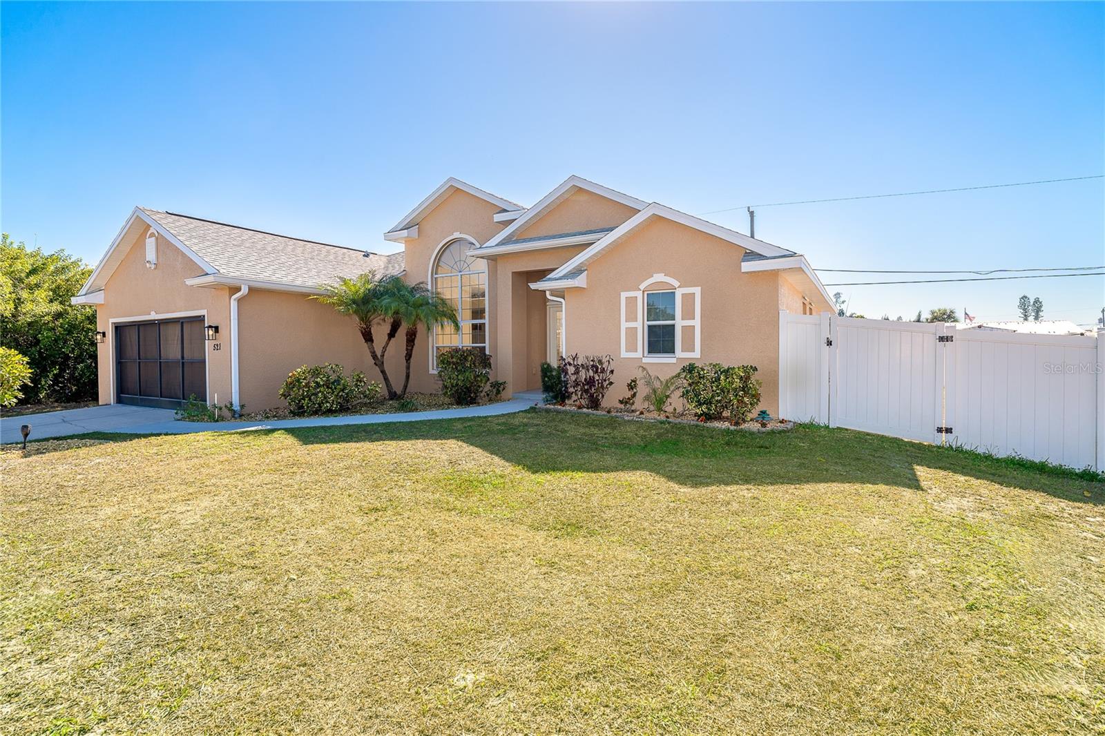 521 GROVE AVE NW, PORT CHARLOTTE, FL, 33952