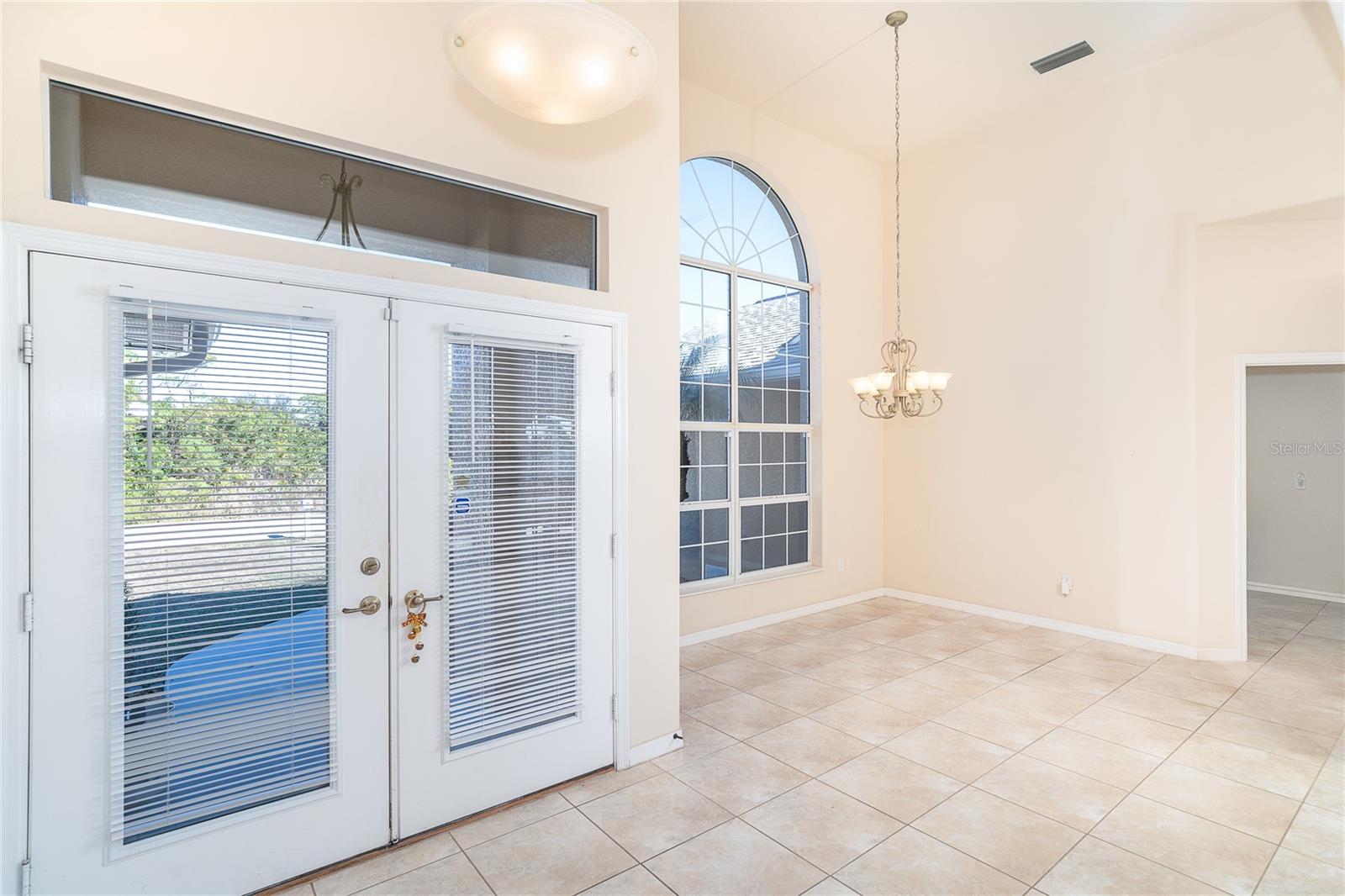 521 GROVE AVE NW, PORT CHARLOTTE, FL, 33952