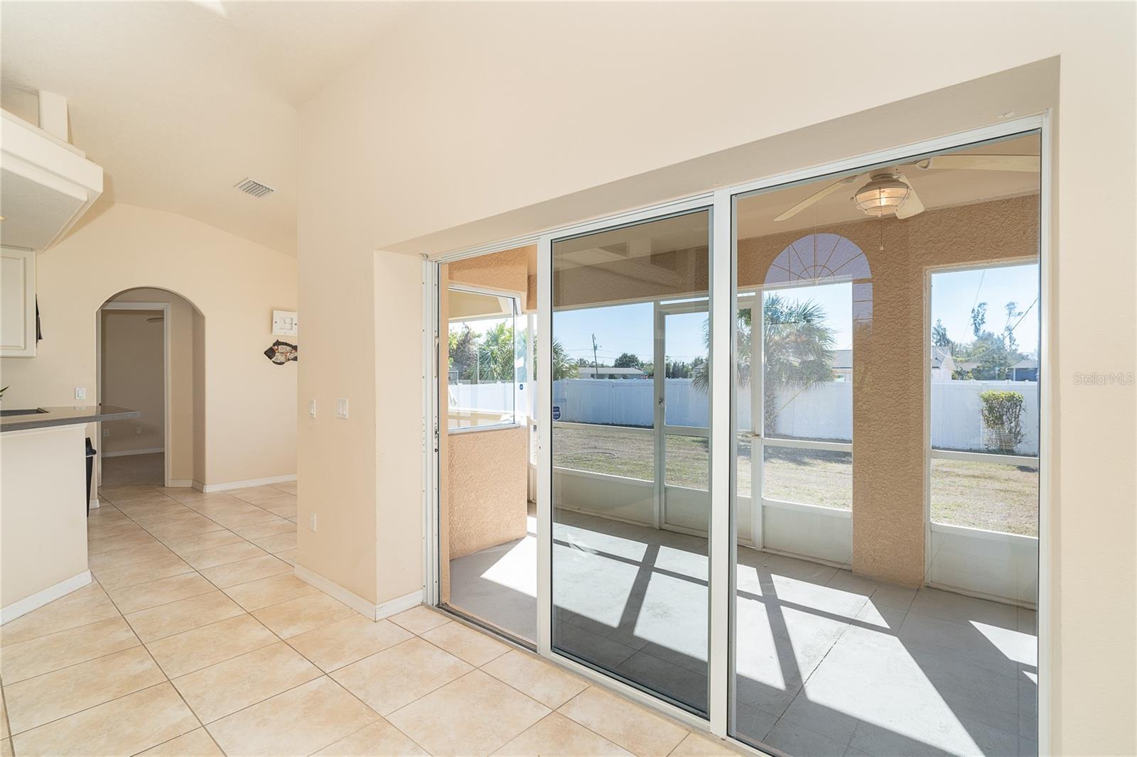 521 GROVE AVE NW, PORT CHARLOTTE, FL, 33952