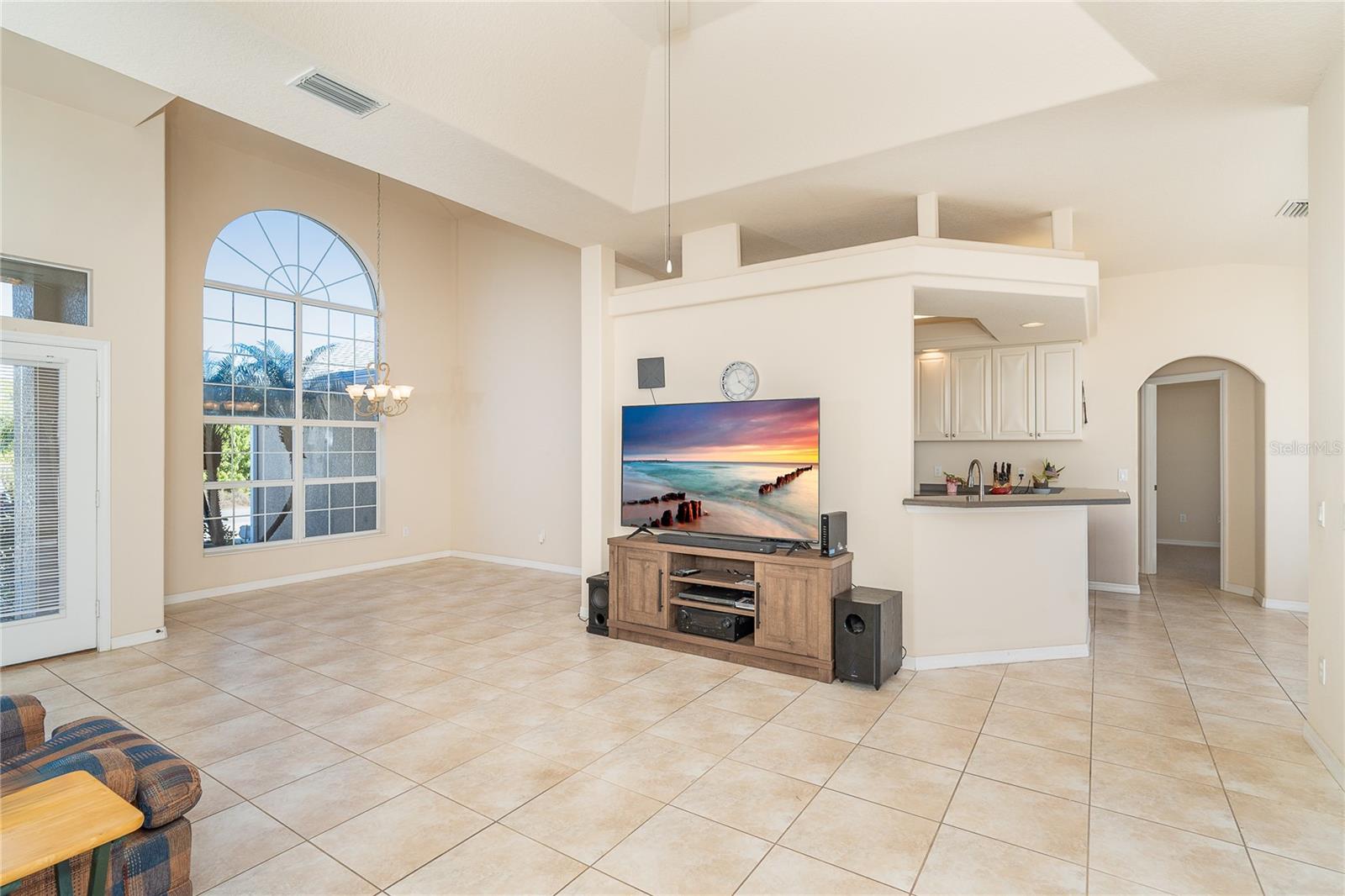 521 GROVE AVE NW, PORT CHARLOTTE, FL, 33952