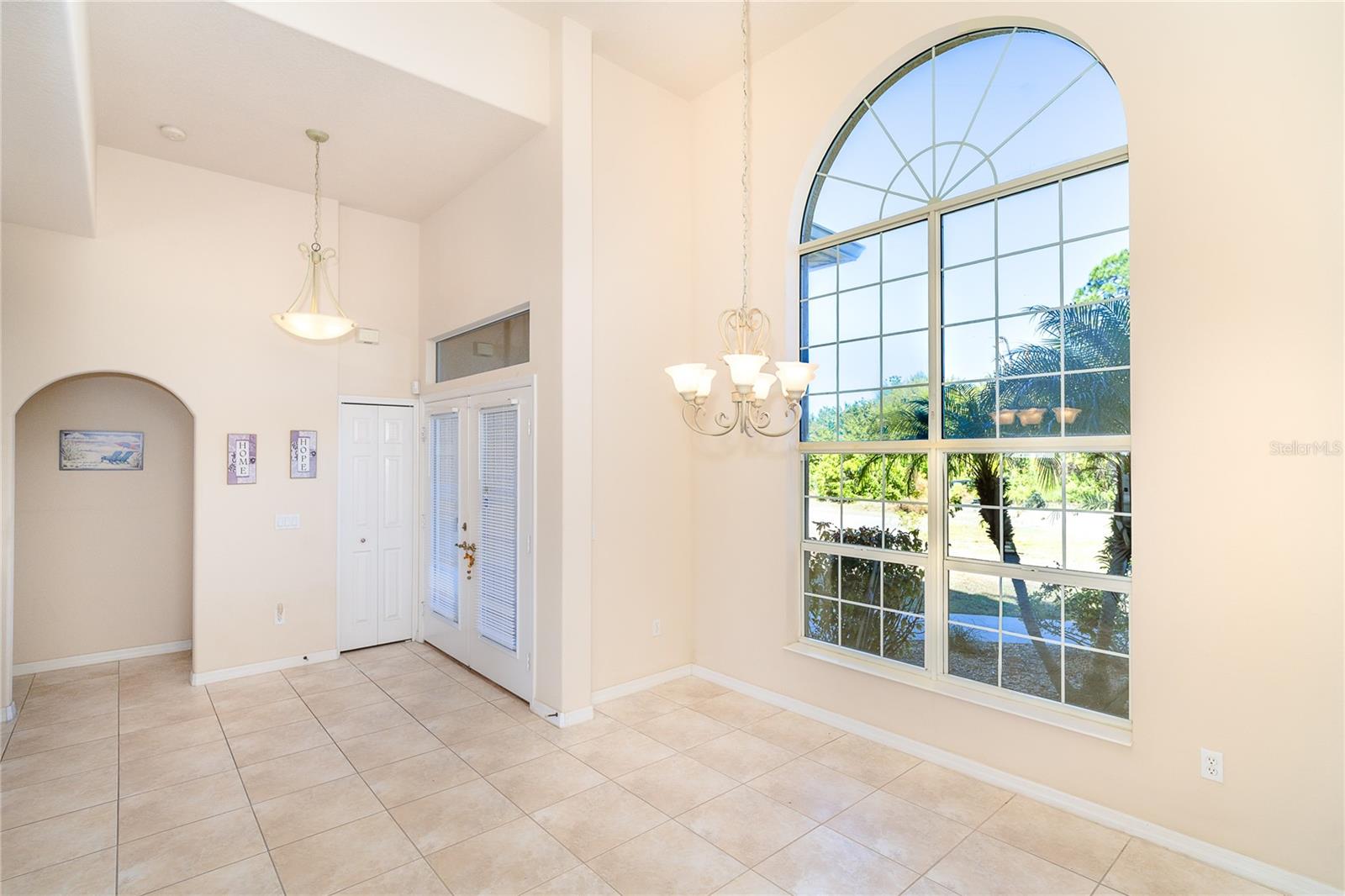 521 GROVE AVE NW, PORT CHARLOTTE, FL, 33952