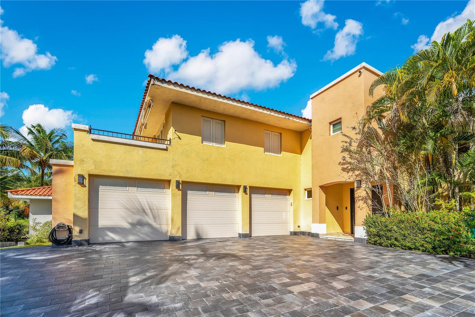 O6370629 Property Photo