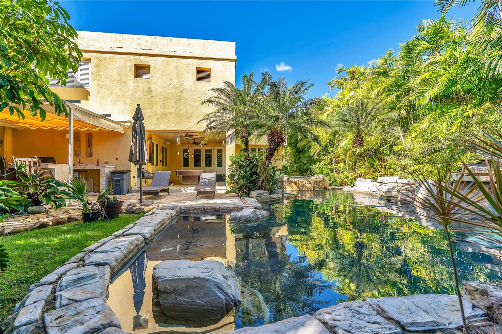 O6370629 Property Photo