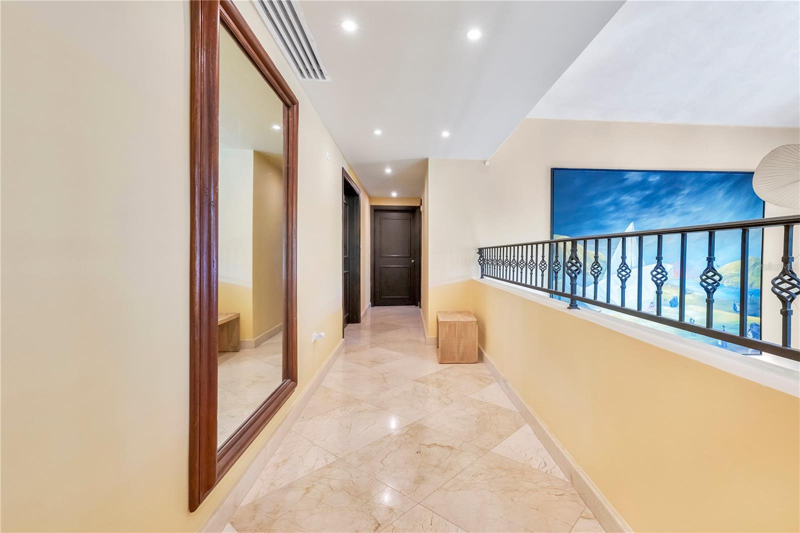 O6370629 Property Photo