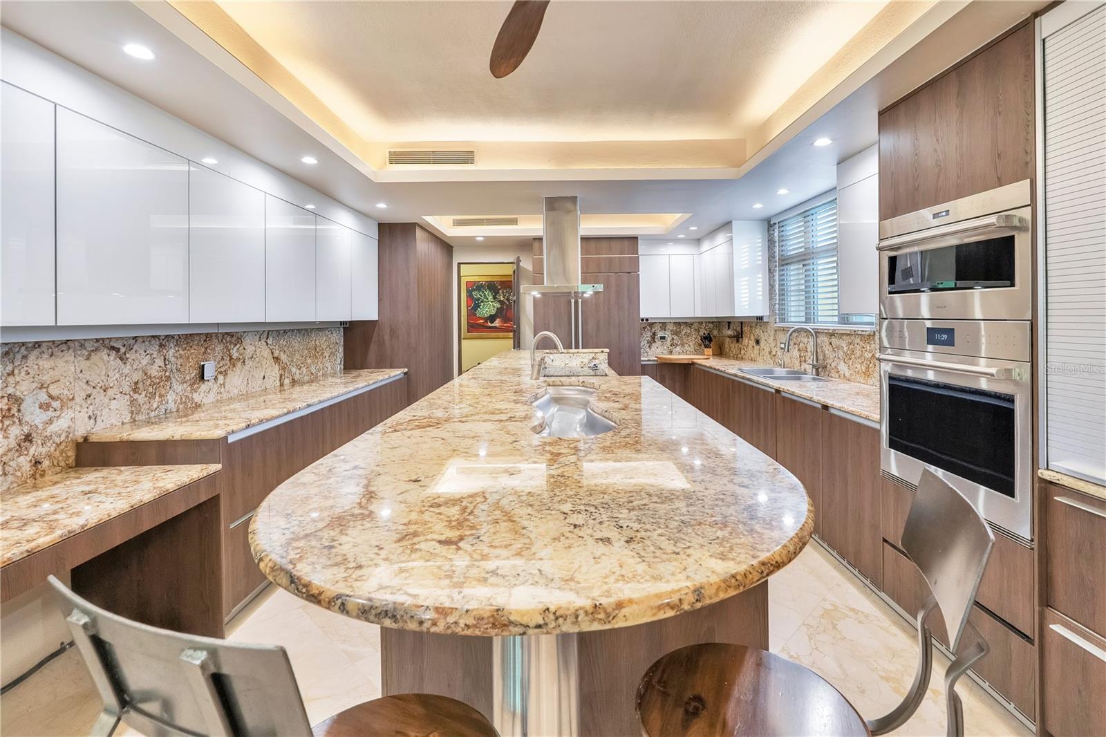 O6370629 Property Photo