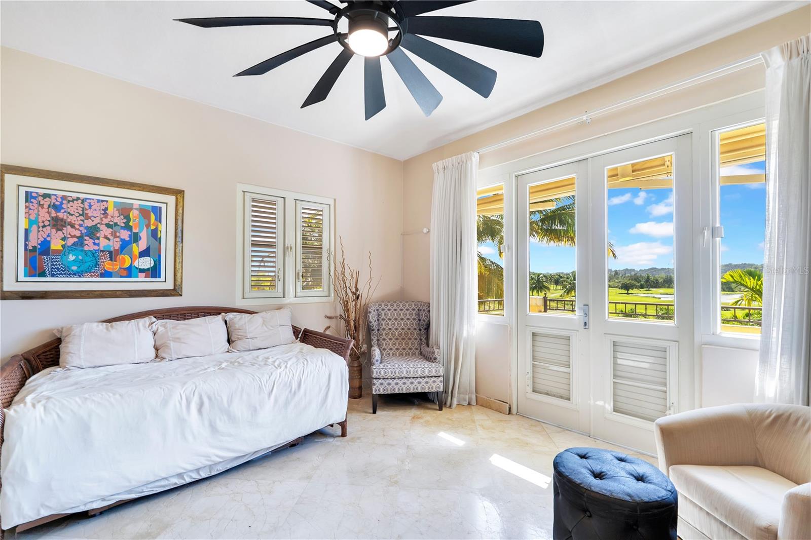 O6370629 Property Photo