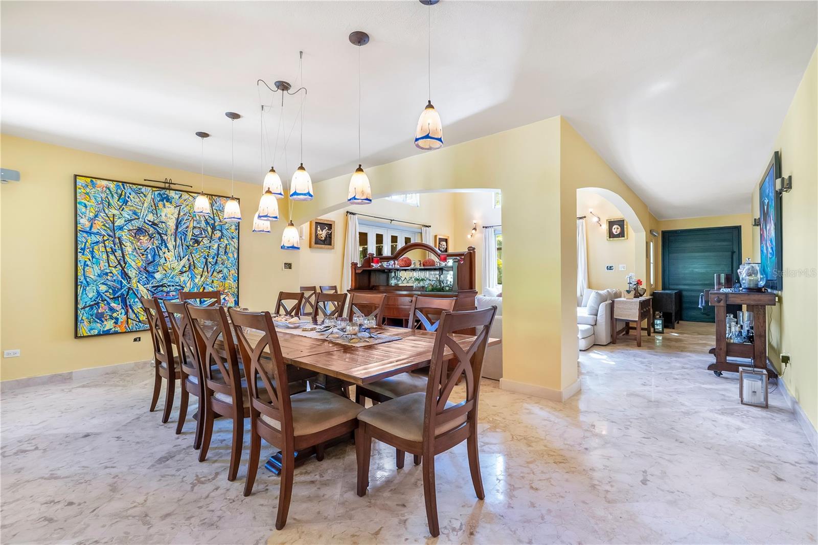 O6370629 Property Photo