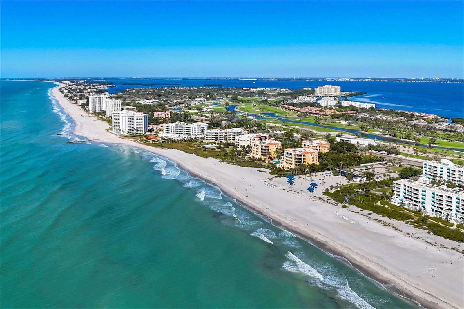 A4676754 Property Photo