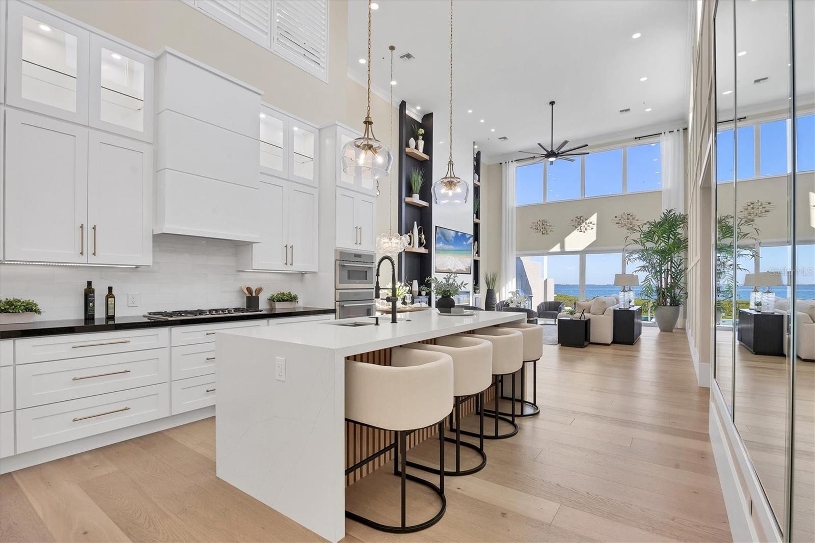 A4676754 Property Photo