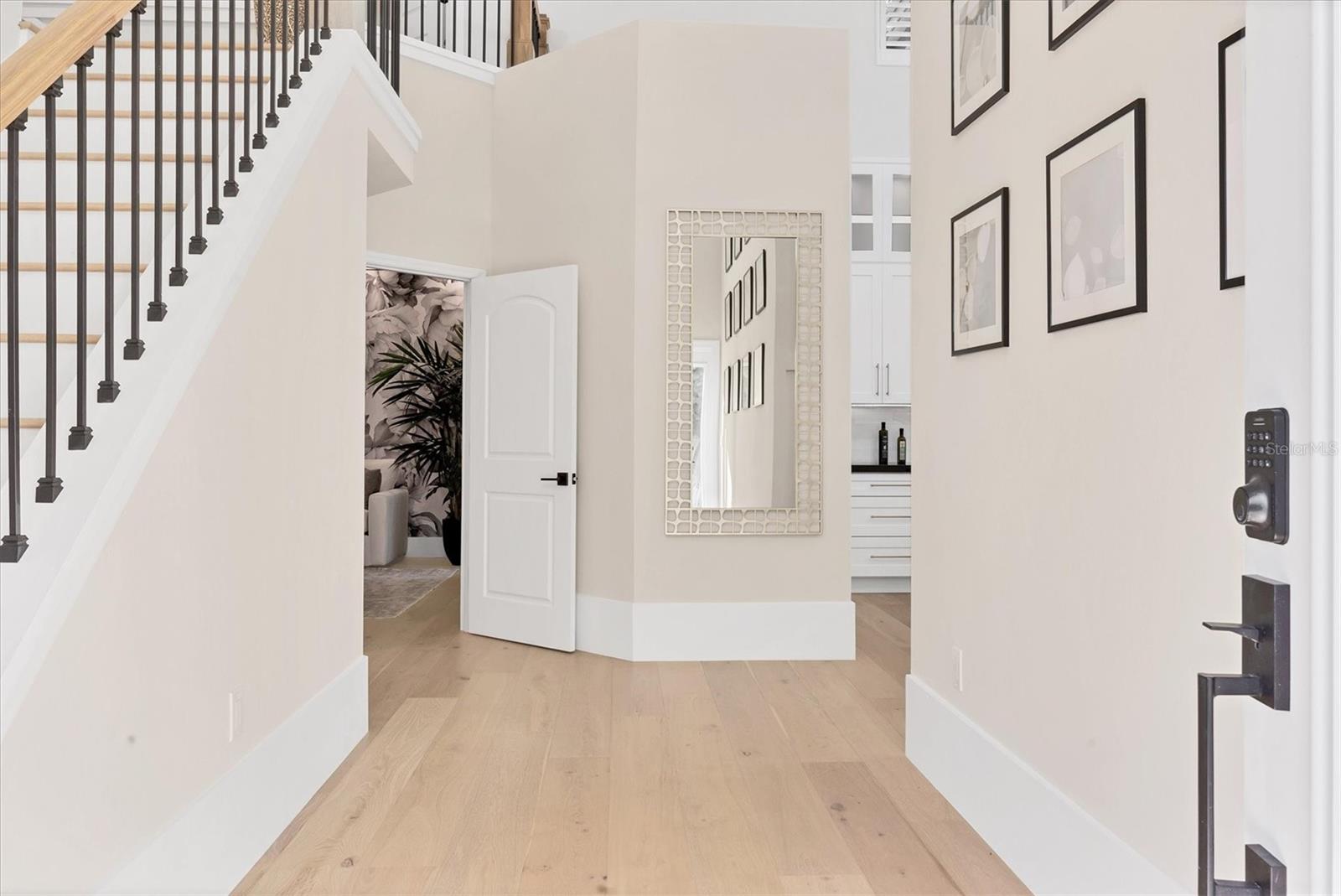 A4676754 Property Photo