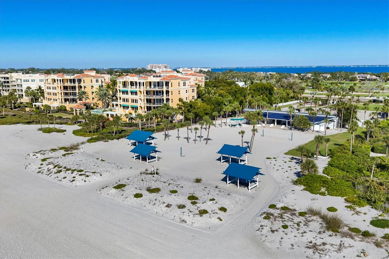 A4676754 Property Photo