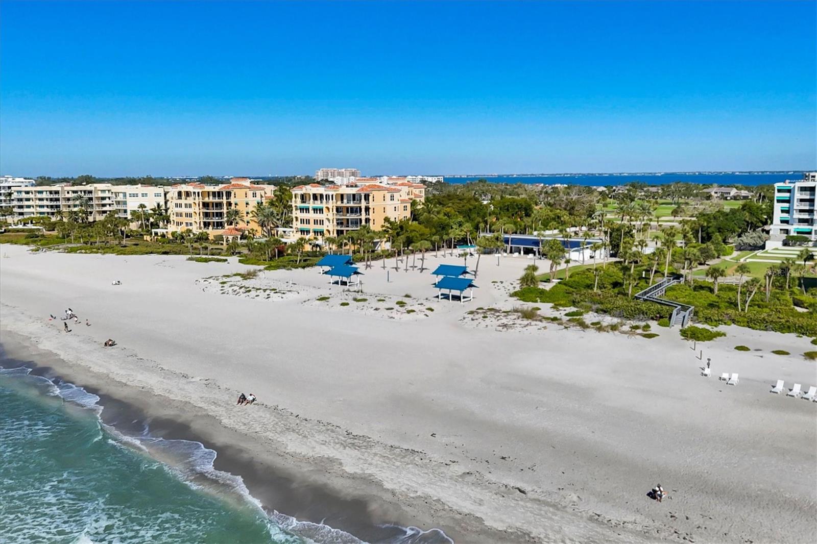 A4676754 Property Photo