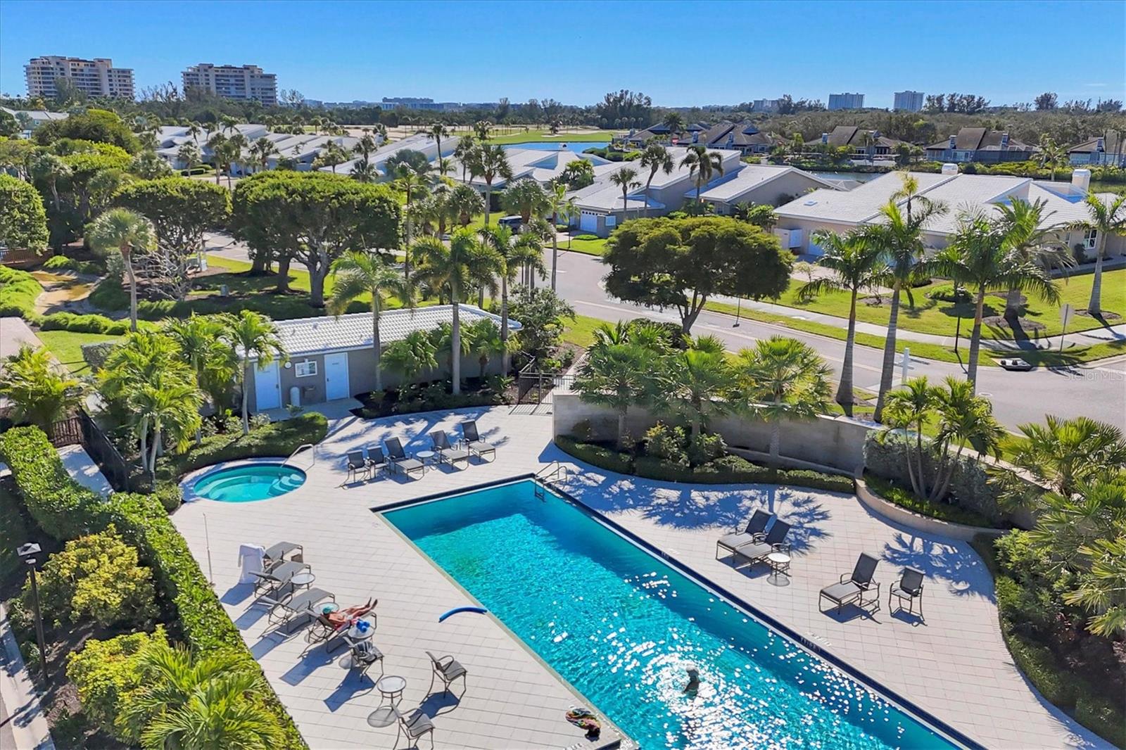 A4676754 Property Photo