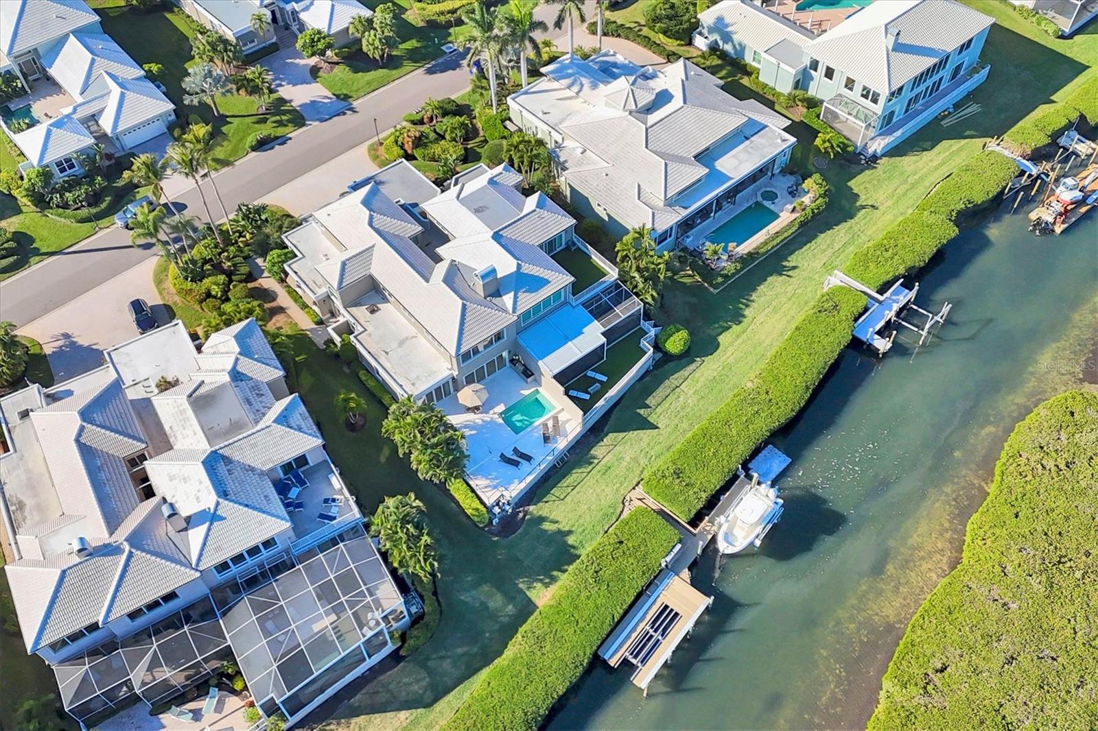 A4676754 Property Photo