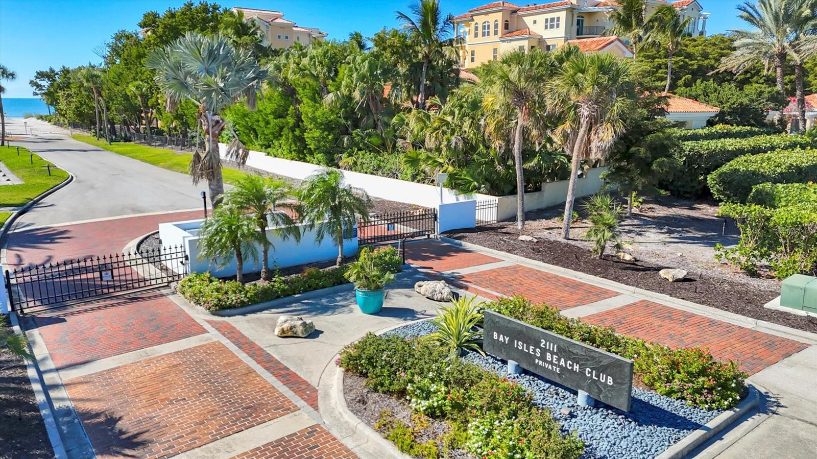 A4676754 Property Photo