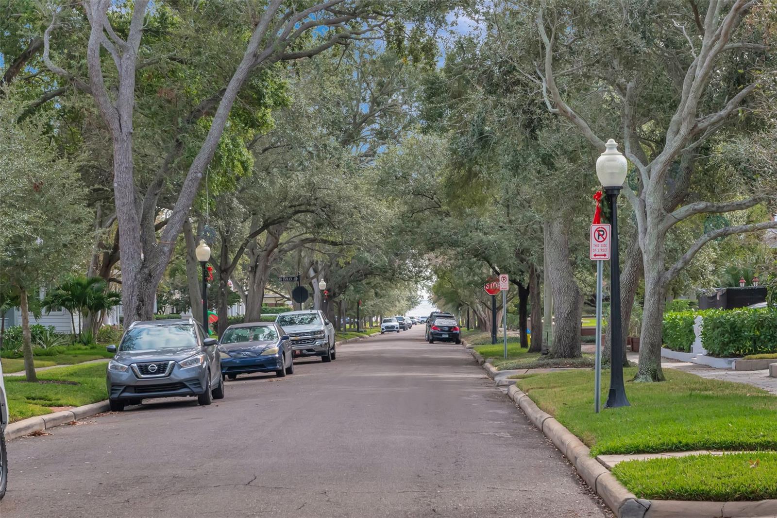 TB8460488 Property Photo